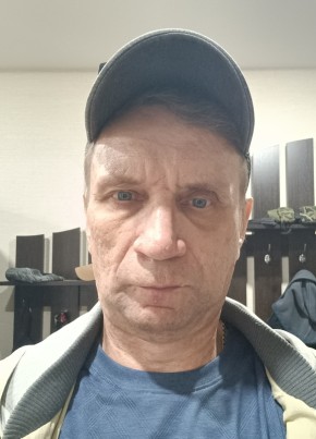 Денис из Талицы 52 года