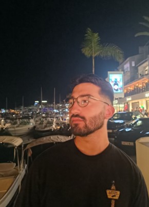 Yeah из Coimbra 23 года