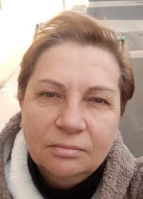 Людмила из Bari 54 года