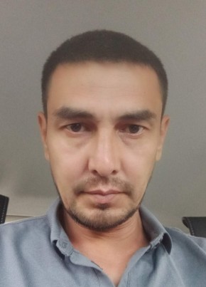 Отабек из Бишкека 28 лет