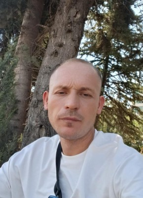 Ertan из Bursa 36 лет
