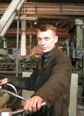 макс, 20, Россия, Павловск (Воронежская обл.)