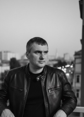 Юрий из Семилуки 40 лет