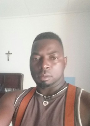 Bertrand bana, 40, Republic of Cameroon, Douala