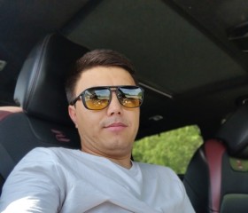 Roma, 30, Novosibirsk