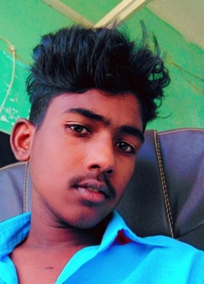 Rajinikanth, 18, India, Quthbullapur