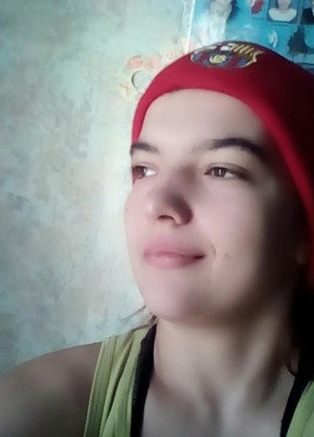 Алена, 21, Россия, Татарск