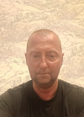 Сергей из Екатеринбурга 44 года