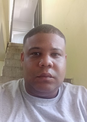 Luis из Santo Domingo Oeste 27 лет