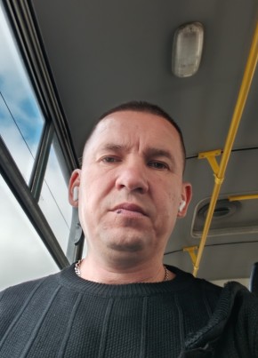 Виталий из Калуги 44 года