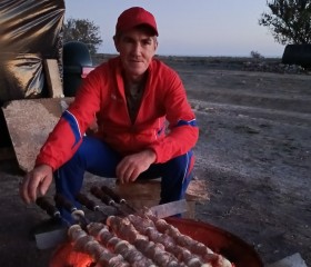 Andrey, 55, Nevel