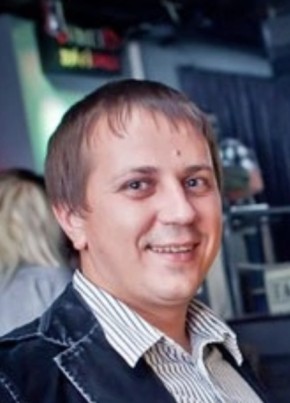 Денис из Москвы 44 года