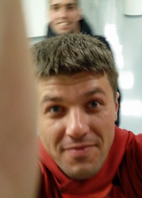 Aleksey, 35, Russia, Klimovsk