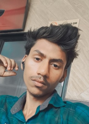 Adarsh, 18, India, Delhi