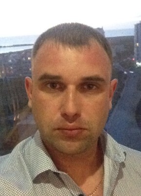 Андрей, 36, Россия, Нижнегорский
