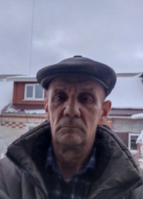 Александр, 61, Россия, Чебоксары