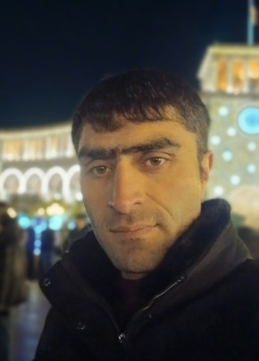 Егор из Голицыно 33 года