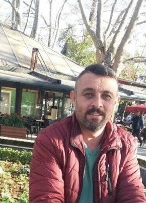 Ayhan, 45, Türkiye Cumhuriyeti, Akşehir