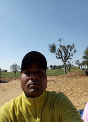 Narayan, 41, India, Sri Dūngargarh