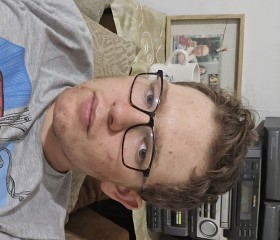 שי, 20, Gaza