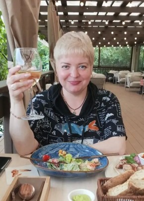 Ксюша из Красногорска 47 лет