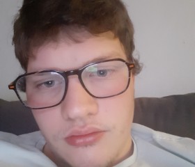 Ebert, 18, Wielsbeke