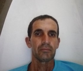 Antonio, 45 лет, Marataizes