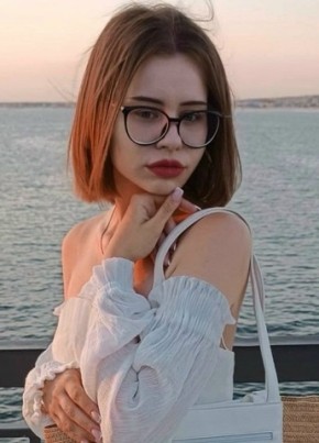 Яна из Oldham 27 лет