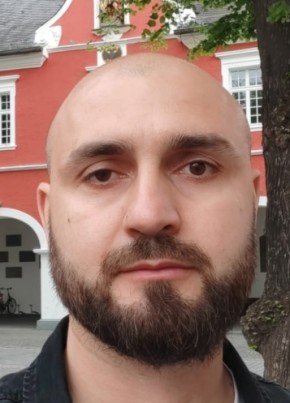 Arsen из Wipperfürth 35 лет