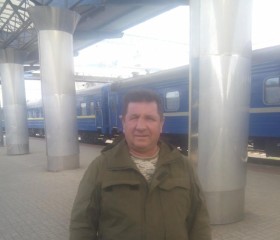 Валентин, 55 лет, Дніпро
