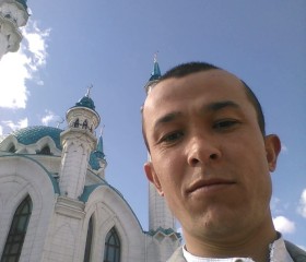 Oybek Umarov, 33, Yerevan