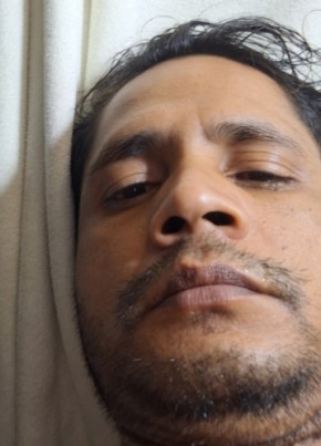 Santosh pandit из Kuala Lumpur 19 лет