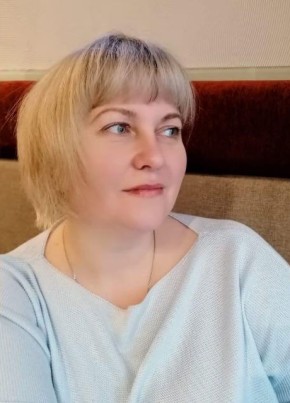 Yuliya, 47, Russia, Saint Petersburg