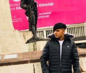 Atakan, 23, Canakkale