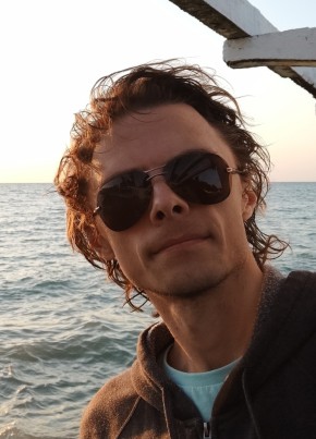 Антон из Ногинска 37 лет
