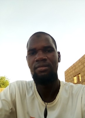 Amadou Omar Dial, 31, République du Sénégal, Matam
