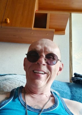 Дмитрий из Екатеринбурга 59 лет