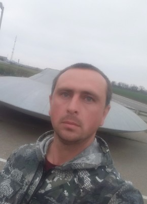 Владимир, 38, Россия, Курганинск
