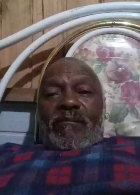 Paulo из Caxias do Sul 62 года