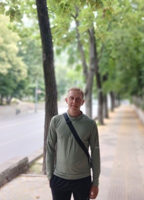 Владислав из Звенигорода 25 лет