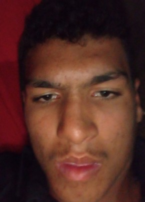 Flgdhjkfgjj из Ciudad del Este 22 года