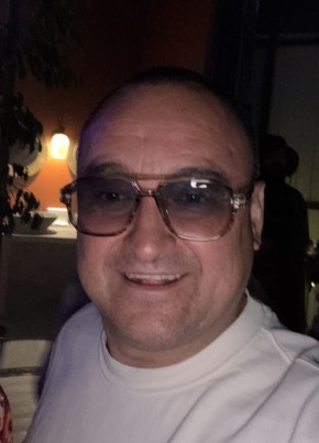 Феликс из Адлера 46 лет
