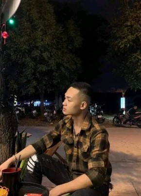 Hoàng из Thành Phố Hải Dương 18 лет