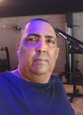 Italo из Recife 43 года