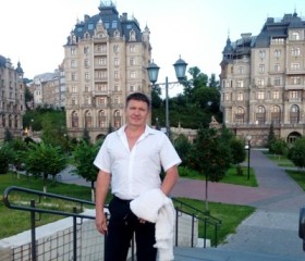 Валерий, 57 лет, Балаково