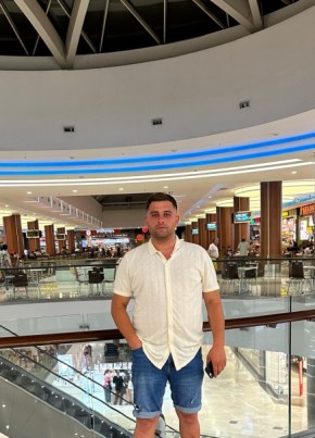 Hüseyin Bozkurt, 24, Türkiye Cumhuriyeti, Kilis