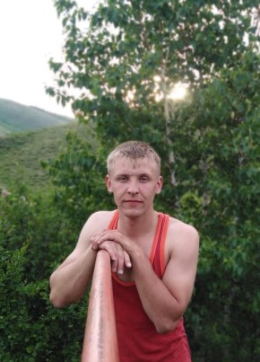 Иван, 35, Россия, Кыра