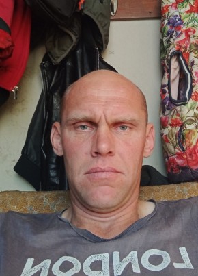 Дмитрий из Омска 37 лет