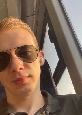 Алексей, 25, Россия, Москва