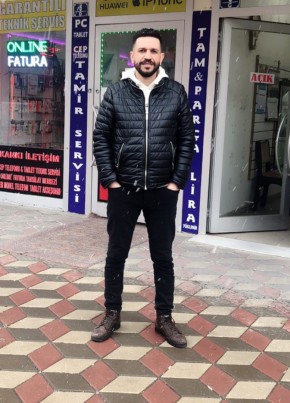 İsa, 38, Türkiye Cumhuriyeti, Ankara